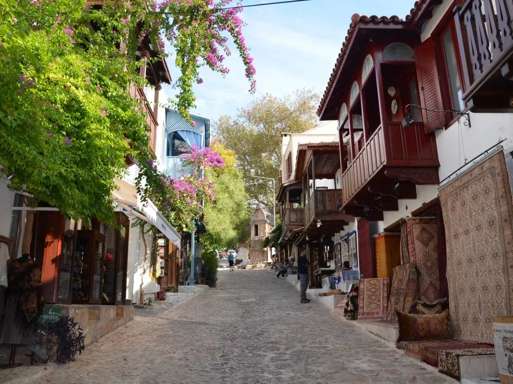 18-39s' Fethiye Kekova Return Cruise