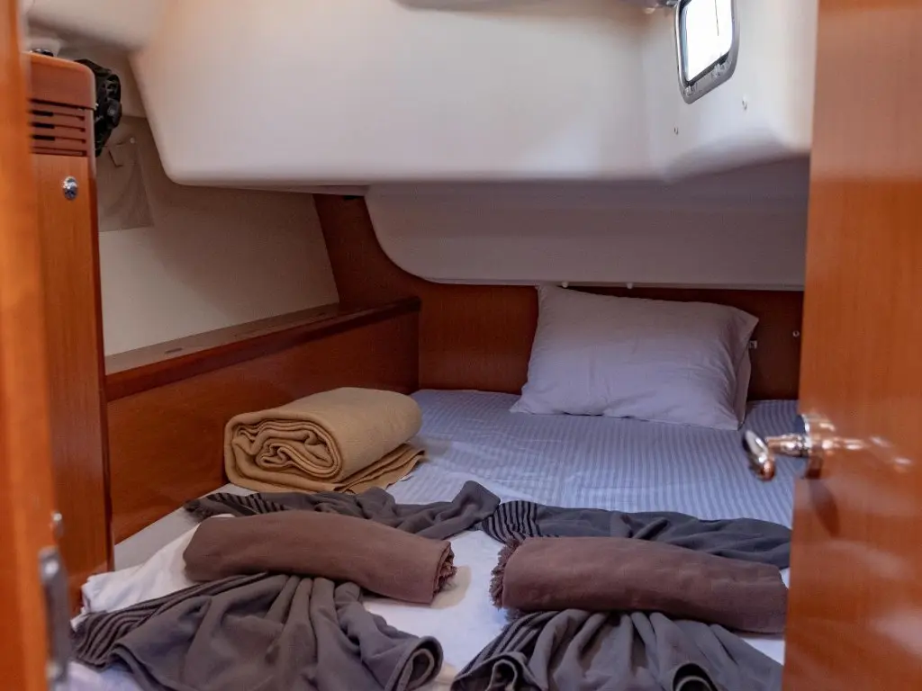 Beneteau 43