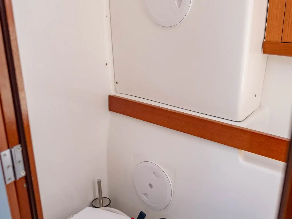 Beneteau 43