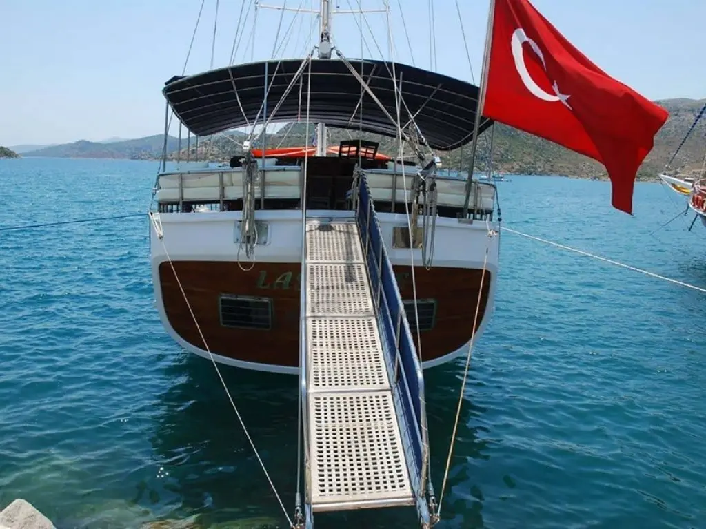 Mutlu Kaptan Gulet