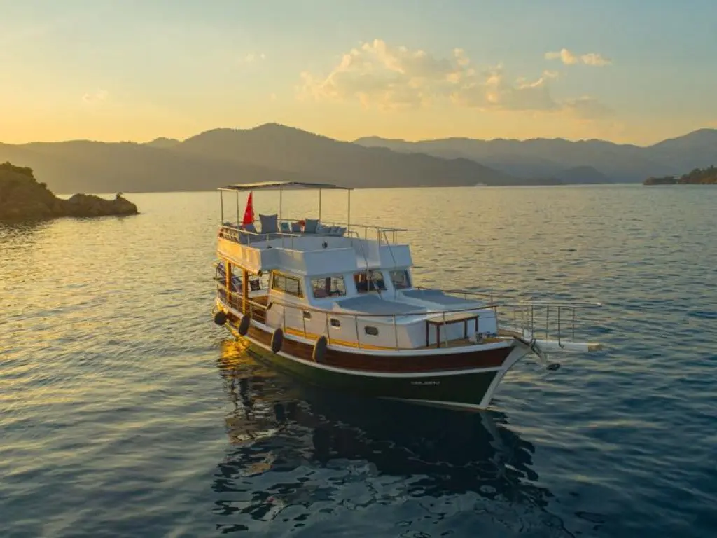 Golden Light Gulet