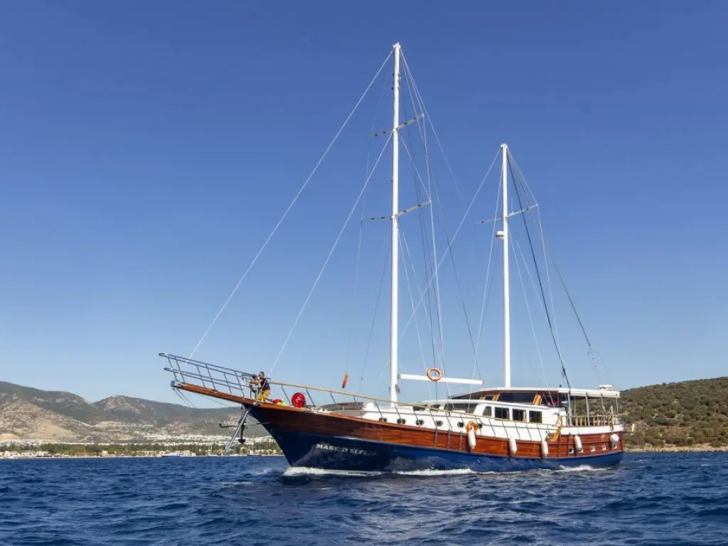 Mare D Elfida Gulet