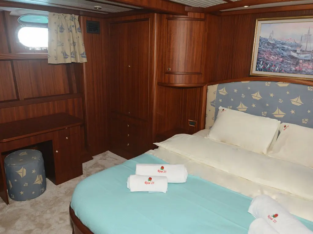 Rose 25 Motoryacht