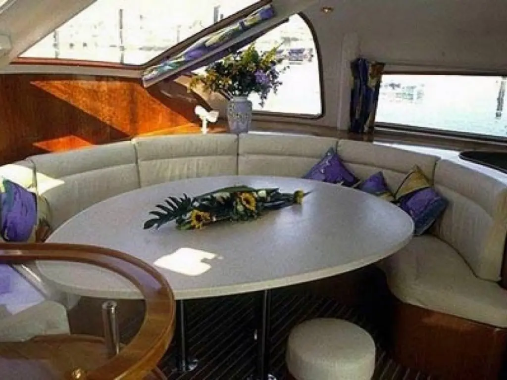 V-Go 24 - Catamaran Privilege 465